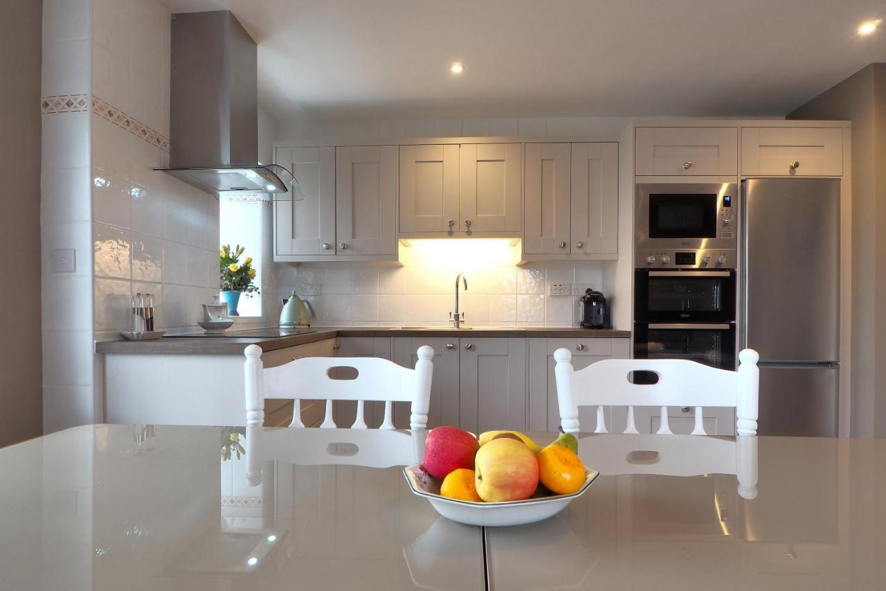 Hillcrest Luxury Apartment Kilrush Buitenkant foto