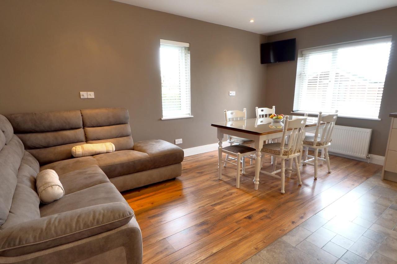 Hillcrest Luxury Apartment Kilrush Buitenkant foto