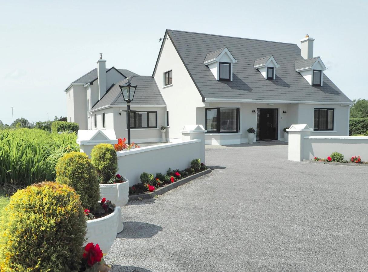Hillcrest Luxury Apartment Kilrush Buitenkant foto