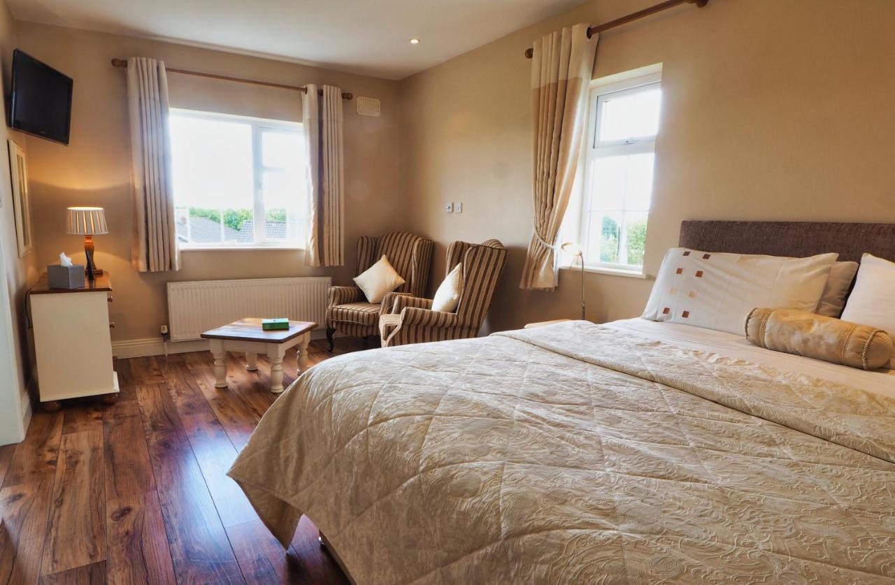 Hillcrest Luxury Apartment Kilrush Buitenkant foto