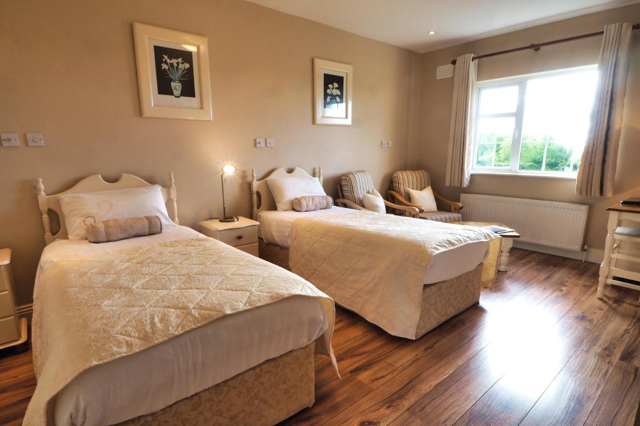 Hillcrest Luxury Apartment Kilrush Buitenkant foto