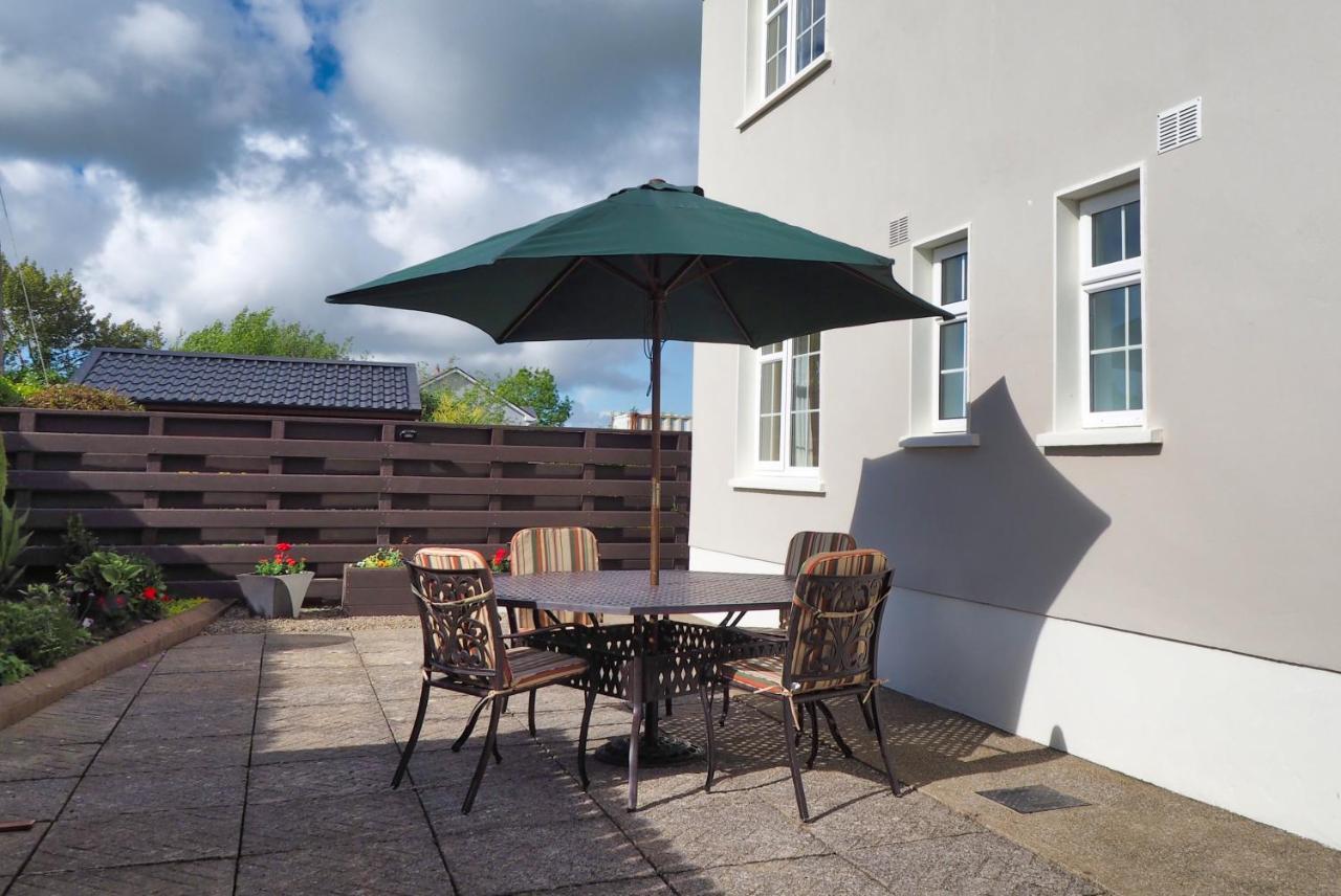 Hillcrest Luxury Apartment Kilrush Buitenkant foto